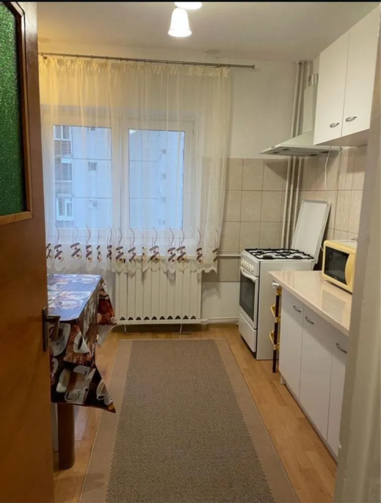 Inchiriere apartament