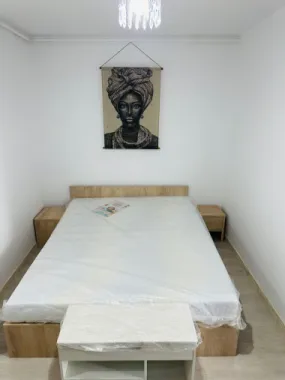 Chirie Garsonieră+Loc Parcare Metroul Nicolae Teclu