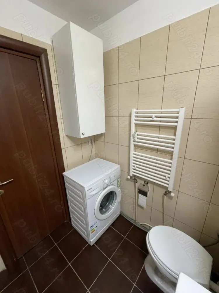 BRASADAS închiriază garsoniera 41mp PARTER 1990 Nerva Traian - Agenția imobiliara BRASADAS închiriază garsoniera Nerva Traian-Vlaicu Voda ,1990, P 8,decomandat, 41mp.,mobilat si utilat, apometre, AC.,reabilitat termic,liber,