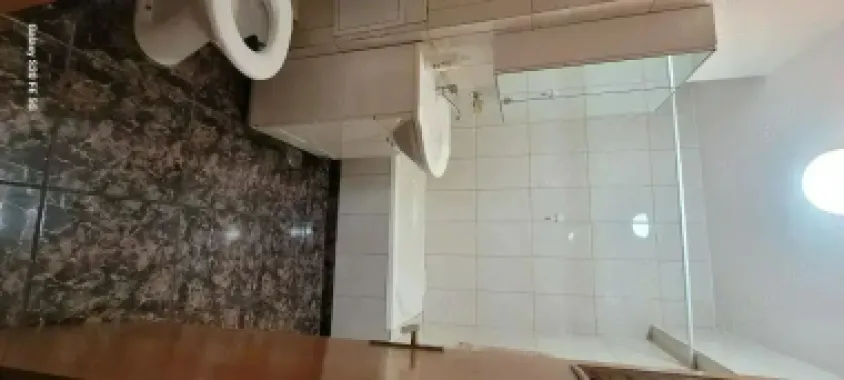 BRASADAS închiriază Studio 9/10 Piata Alba Iulia.