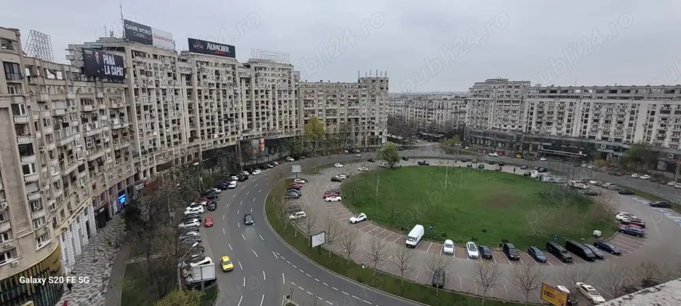 BRASADAS închiriază Studio 9/10 Piata Alba Iulia.