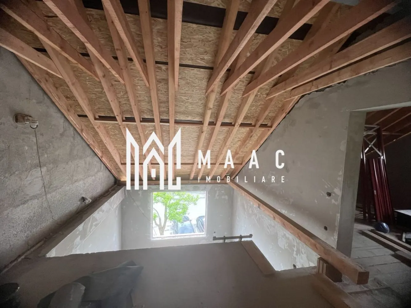 Casa moderna - 297 MPU I Vasile Aaron I Garaj I 318 MP Teren