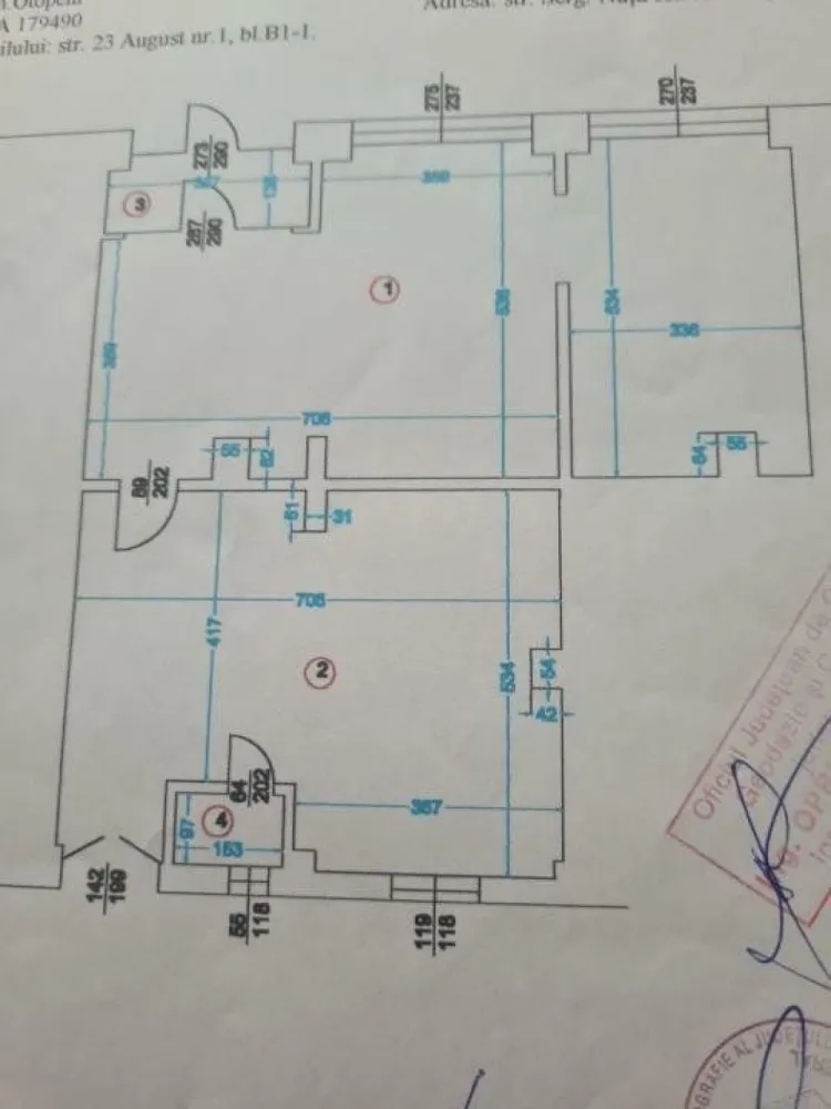 Spaţiu comercial de închiriat â€“ Central Otopeni, acces direct din DN1