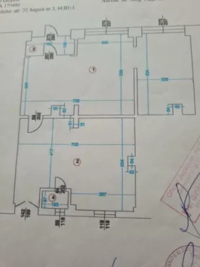 Spaţiu comercial de închiriat â€“ Central Otopeni, acces direct din DN1
