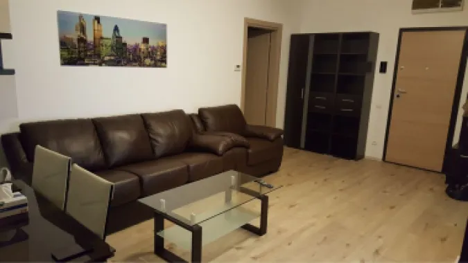 Apartament 3 camere padurea Baneasa, parter, gradina cu loc de parcare