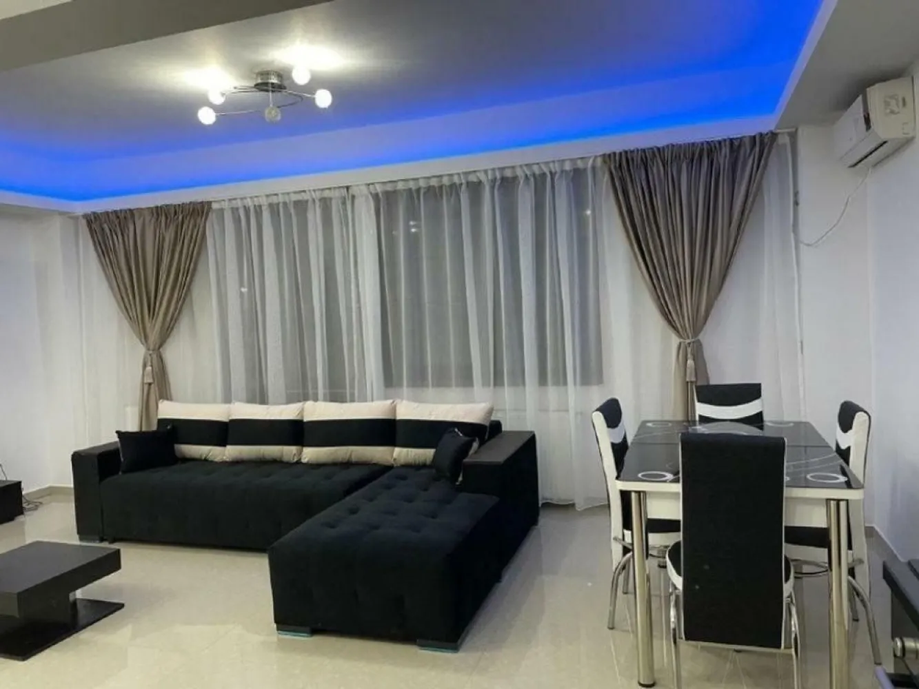 Apartament de vânzare zona Pipera
