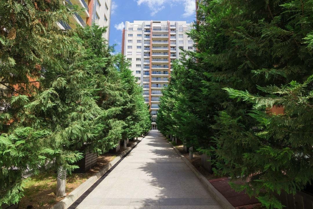 Vanzare 3 camere InCity Dristor-Piata Alba Iulia