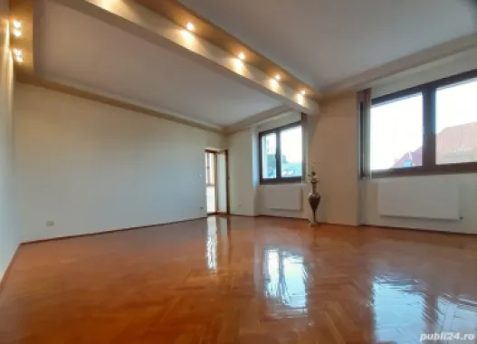 Apartament duplex Cotroceni, Gradina Botanica