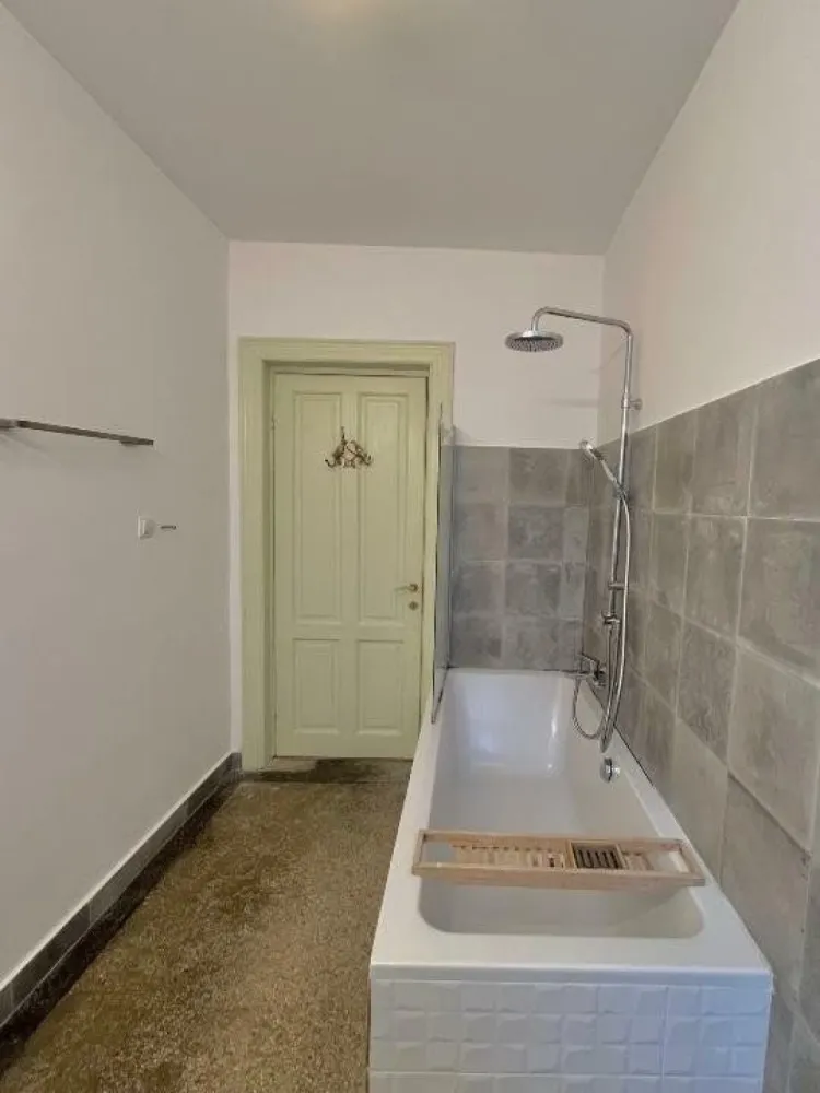 Apartament mare, luminos si stilat langa Cismigiu - sector 1.