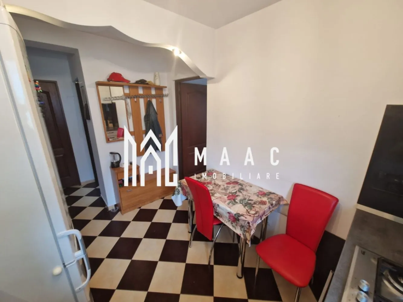 Apartament 3 camere I etaj 2/4 I Cisnadie