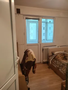 Proprietar închiriez apartament cu doua camere in zona Teiul Doamnei
