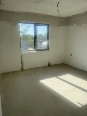 Casă domnesti 4 camere 2 băi