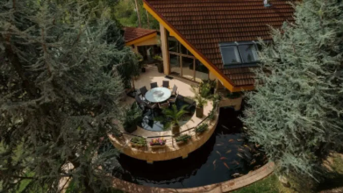 Gradina Japoneza SPA Crama Teren Tenis Foisor Iaz Pesti ..