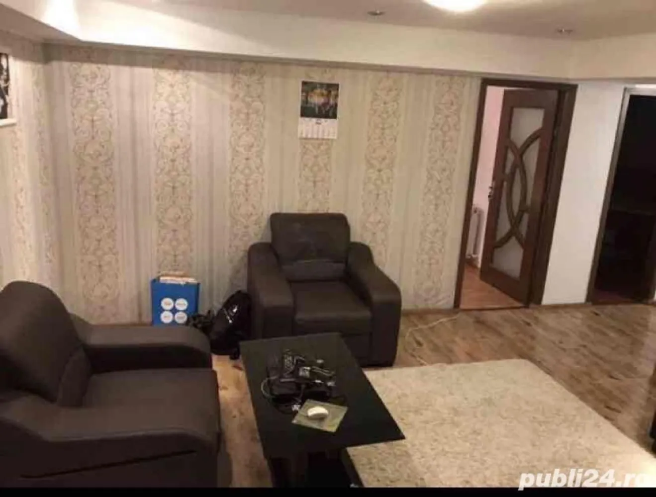 Apartament 4 camere - Apartament 4 camere demisol în Bucureștii Noi în spatele Teatrului Masca. La 3 minute de stația de metrou și parcul Bazilescu. Centrală termică proprie , bloc nou construit în 2007.