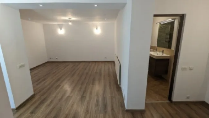 Casa Crangasi | 3 Camere | 5 min de mers Metrou Crangasi
