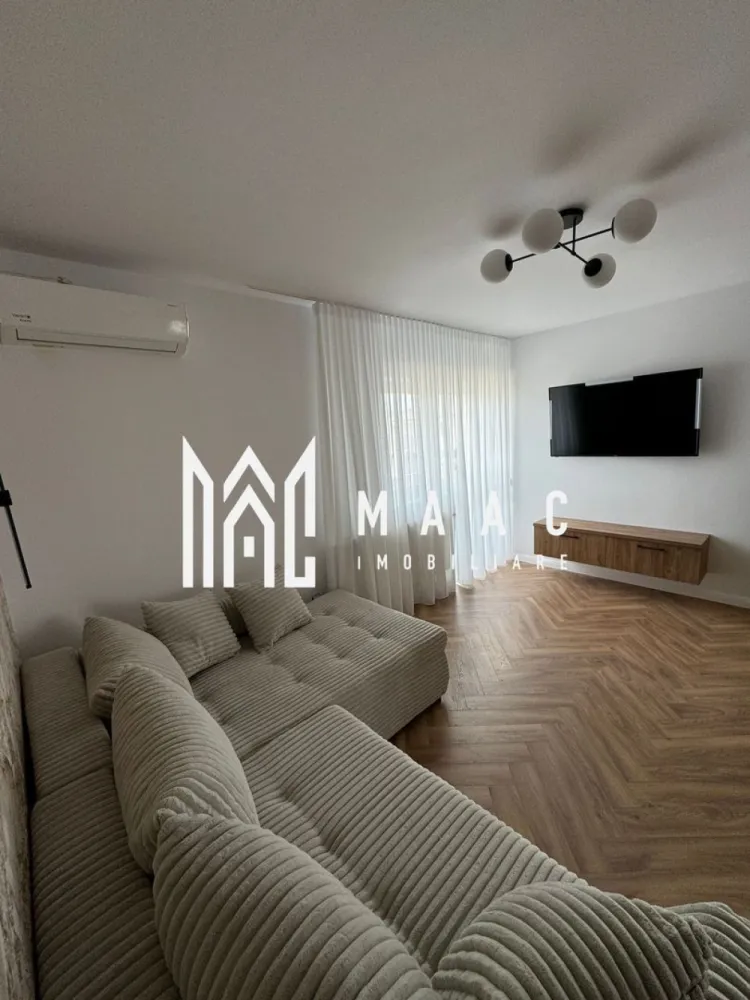 Apartament 2 camere | Etaj 1 | Decomandat | Arhitectilor - MAAC Imobiliare vă propune spre vânzare un apartament deosebit cu 2 camere, situat în cartierul Arhitecților, într-un imobil tip vilă (P+2) cu doar 9 apartamente – o alegere ideală pentru cei care își doresc un cămin liniștit, rafinat și cu o calitate superioară a vieții. Caracteristici generale: Suprafață totală: 57 mp (50 mp utili + balcon generos de 7 mp) Etaj: 1 din 2 Compartimentare: complet decomandat Orientare sudică – lumină naturală pe tot parcursul zilei Loc de parcare privat inclus – situat chiar în fața imobilului Finisaje & Dotări Premium: Renovare completă realizată cu ajutorul unui designer de interior Investiție de peste 27.000 EUR în materiale și finisaje de calitate superioară Electrocasnice de top, eficiente energetic, integrate armonios în spațiu Mobilier realizat integral la comandă, gândit pentru a optimiza fiecare metru pătrat Ambianță modernă, cu atenție la detalii și confort sporit Avantaje adiționale: Bloc tip vilă cu regim redus de înălțime – doar 2 etaje și 9 apartamente Zonă aerisită și liniștită, ideală pentru rezidență permanentă Apartament liber de sarcini, disponibil imediat Acceptăm plată cash sau prin credit ipotecar Preț negociabil în funcție de modalitatea de plată Această proprietate reprezintă o combinație rară între design, confort și locație. Perfectă pentru o familie tânără, un cuplu sau ca investiție într-o zonă în continuă dezvoltare. Contactați echipa MAAC Imobiliare pentru mai multe detalii sau pentru a programa o vizionare! ID: CP2768715. }}