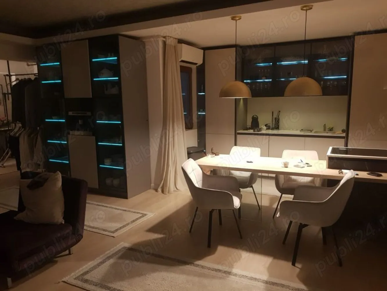 4 camere Bd Aviatorilor, Charles de Gaulle, Primaverii - Bd Aviatorilor, stradal, cladire retrasa, apartament cu 4 camere, etaj 23, suprafata 130mp, an constructie 2021, finisaje premium, centrala termica, loc de parcare