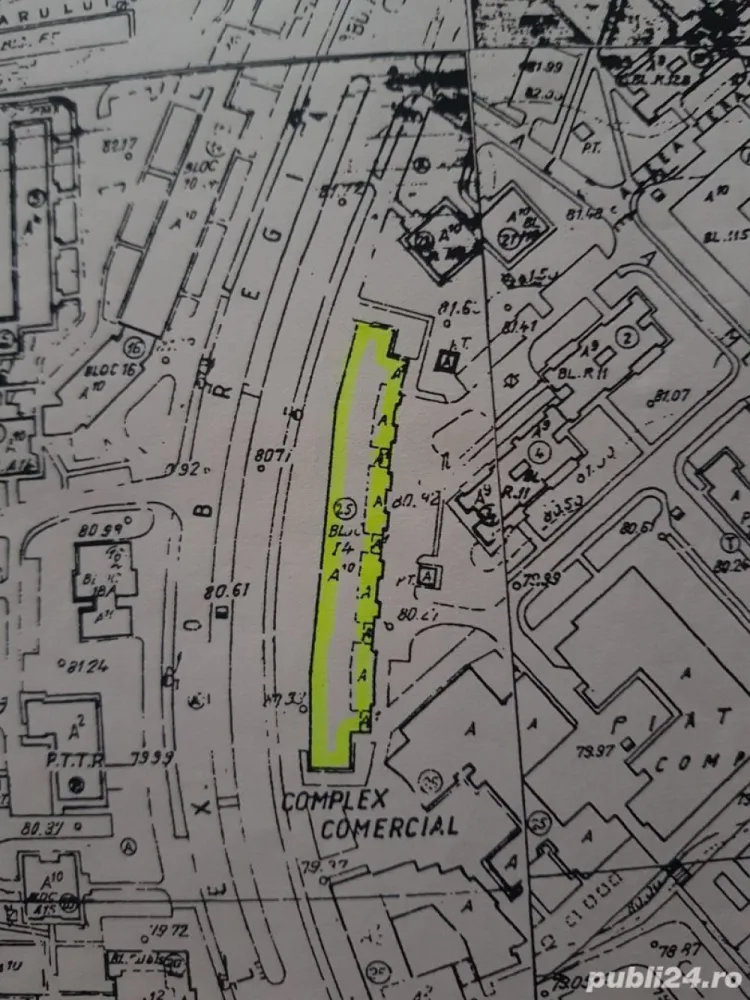 Vazare apartament 4 camere Alexandru Obregia - Blocul se afla pe bulevardul Alexandru Obregia nr: 25 et. nr. 1 , vedere catre bulevard si spatele blocului , deasupra magazinului de mobila . Anul de constructie 1982 tamplarie termopan trocal , cu sticla ionizata