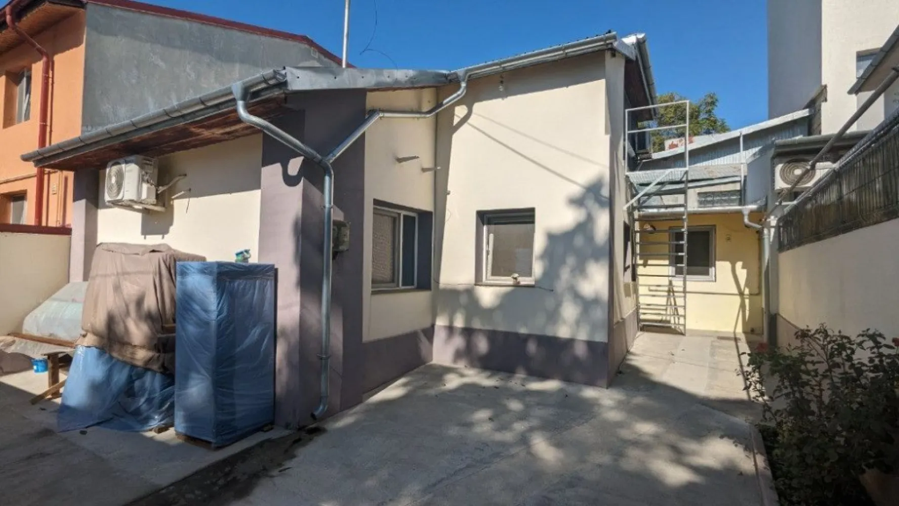 Casa Crangasi | 3 Camere | 5 min de mers Metrou Crangasi