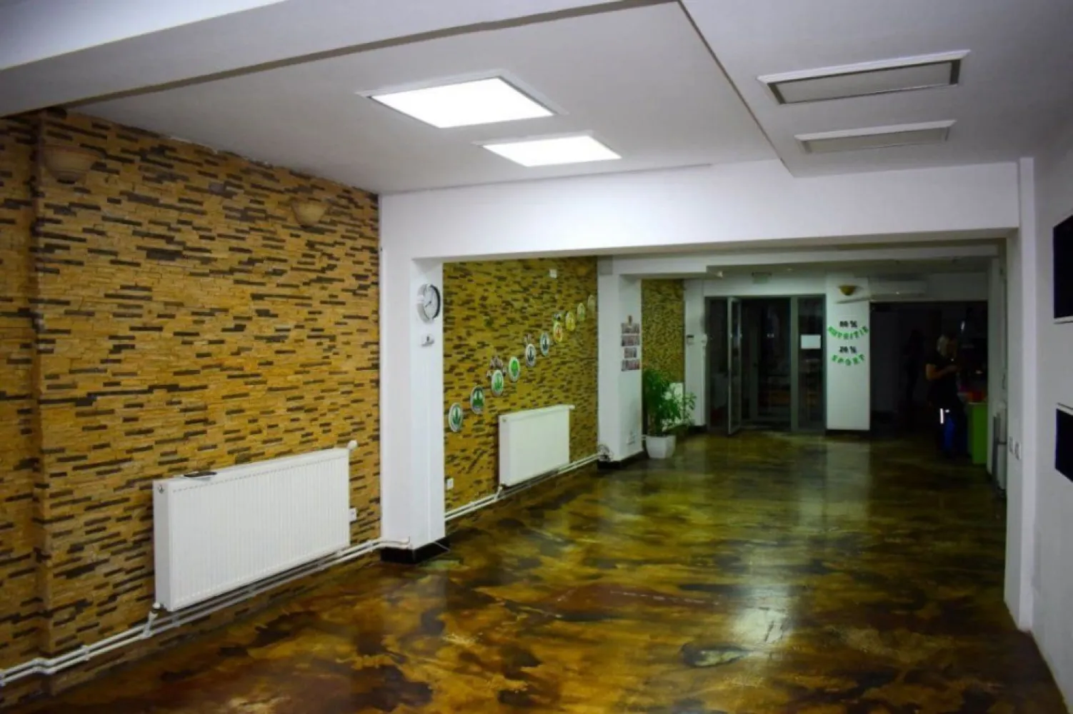 Birouri, salon infrumusetare, cabinet medical, centru wellness-Unirii cu Traian