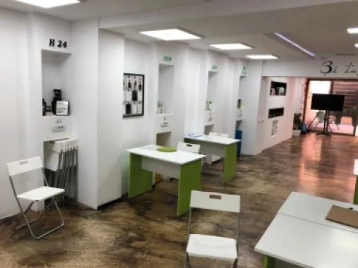 Spatiu comercial, birouri, cabinet medical - Unirii cu Traian