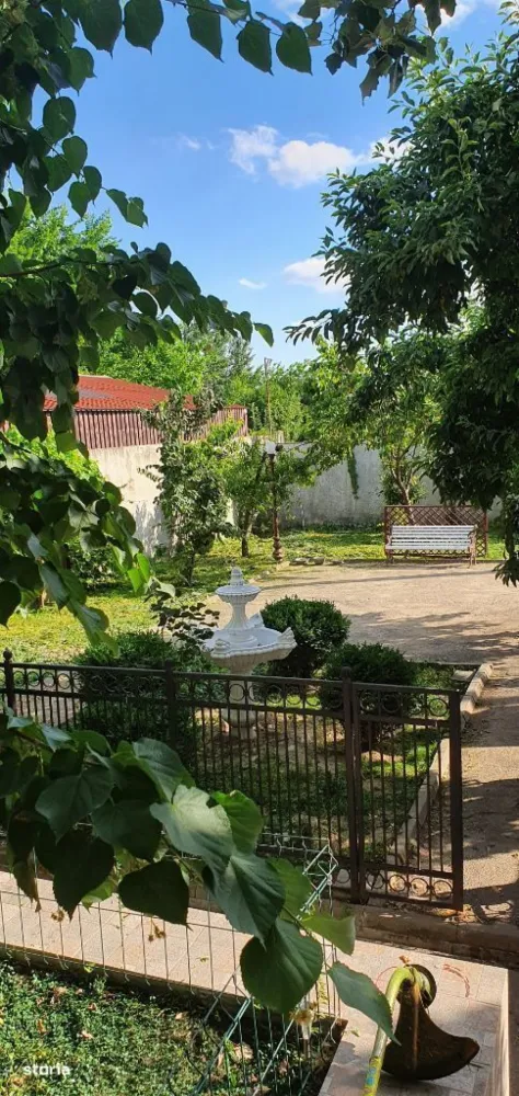 spatiu comercial/clinica/camin de batrani