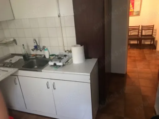 Vand cabinet stomatologic pe Calea Moșilor in București