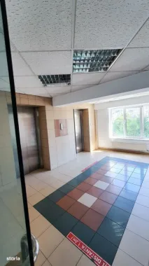 Spatiu birouri de vanzare in Piata Unirii, blocul Sitraco, 1100 mp