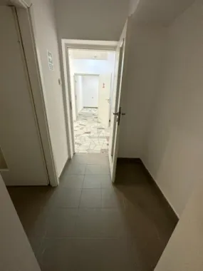 PROPRIETAR vand spatiu comercial pe Stefan Cel Mare
