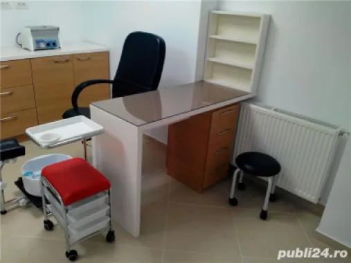 Vanzare spatiu comercial