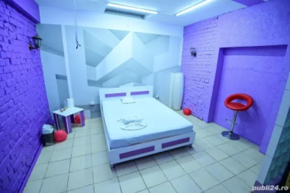 Spatiu comercial si casa de vanzare