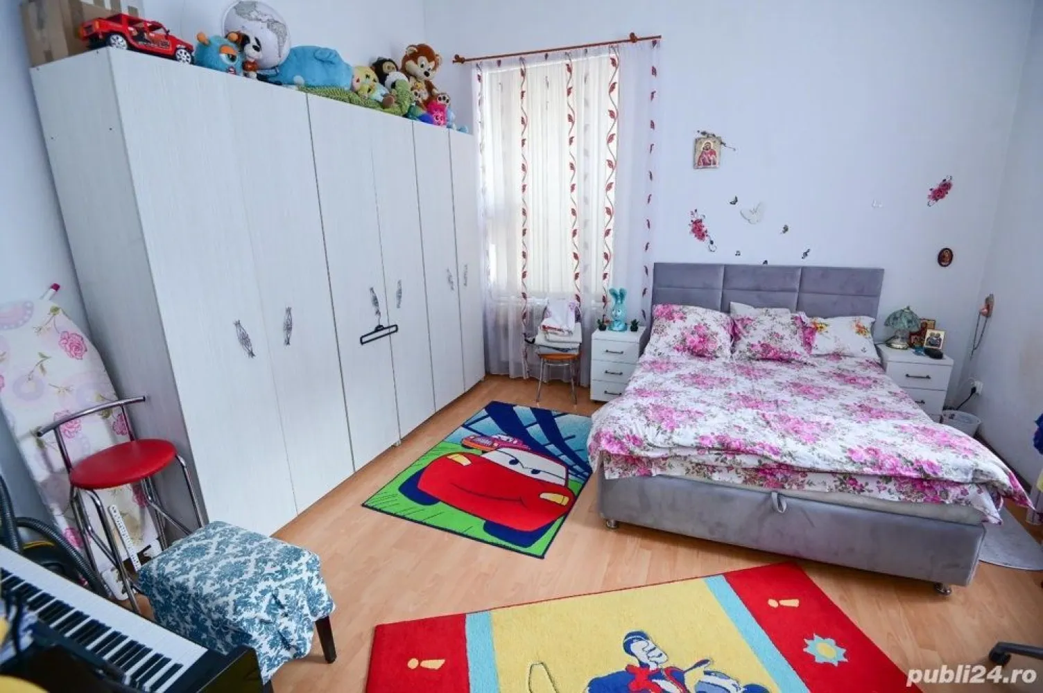 Spatiu comercial si casa de vanzare