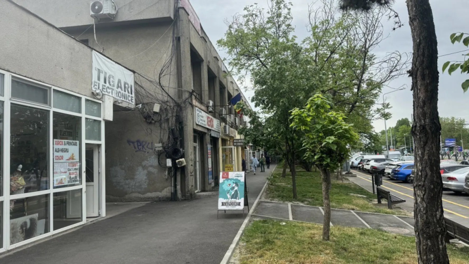 Piata Drumul Tabere - Proprietar - Proprietar vand spatiu comercial stradal in Piata Drumul Taberei. Spatiul este in prezent inchiriat