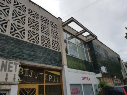 SPATIU COMERCIAL VIS-A-VIS PIATA PROGRESUL