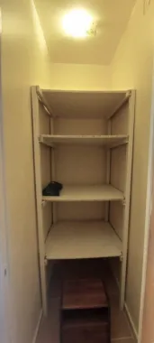 Vand apartament 4 camere situat la 10 min de Piata Unirii