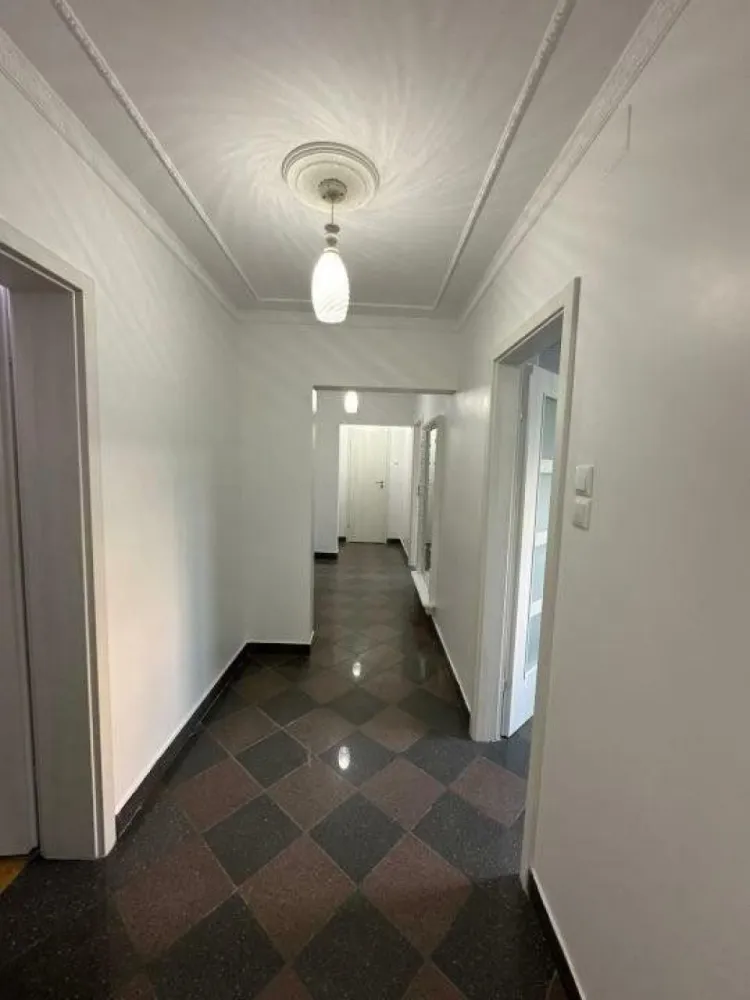 Vand apartament 4 camere Drumul Taberei Valea Argesului 2