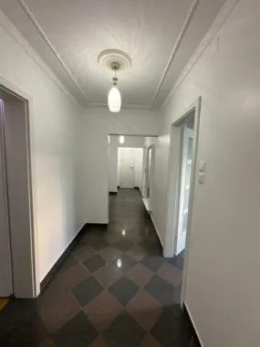 Vand apartament 4 camere Drumul Taberei Valea Argesului 2