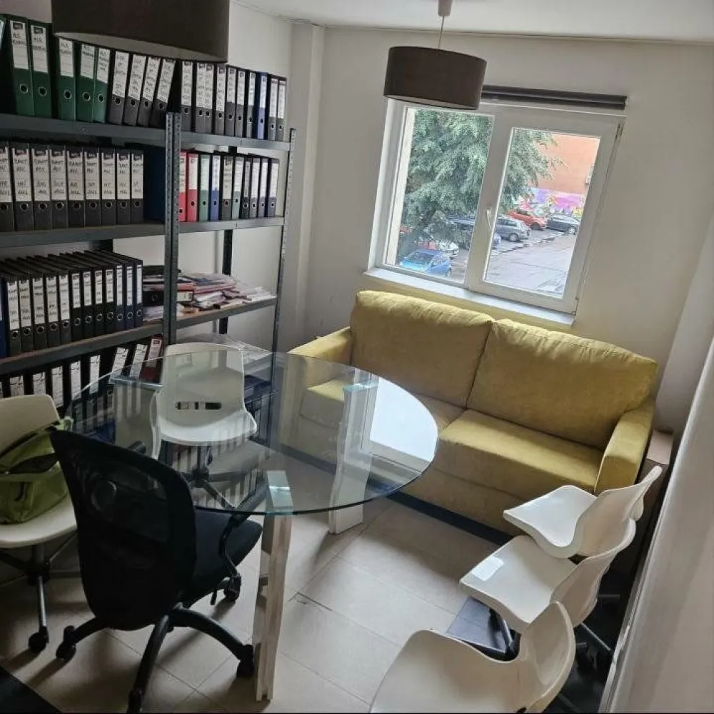 Apartament 4 camere 111mp Calea Mosilor - tip birou