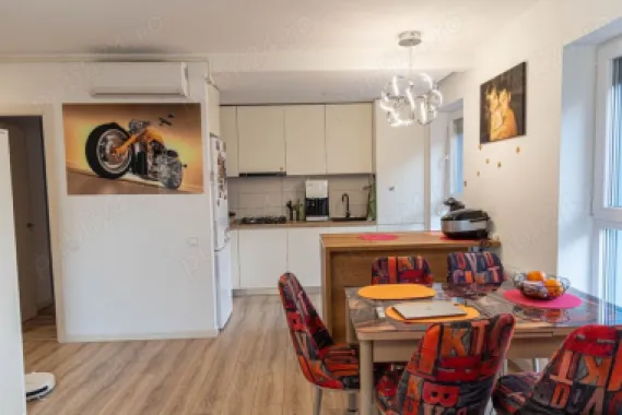Apartament 4 camere Hercesa