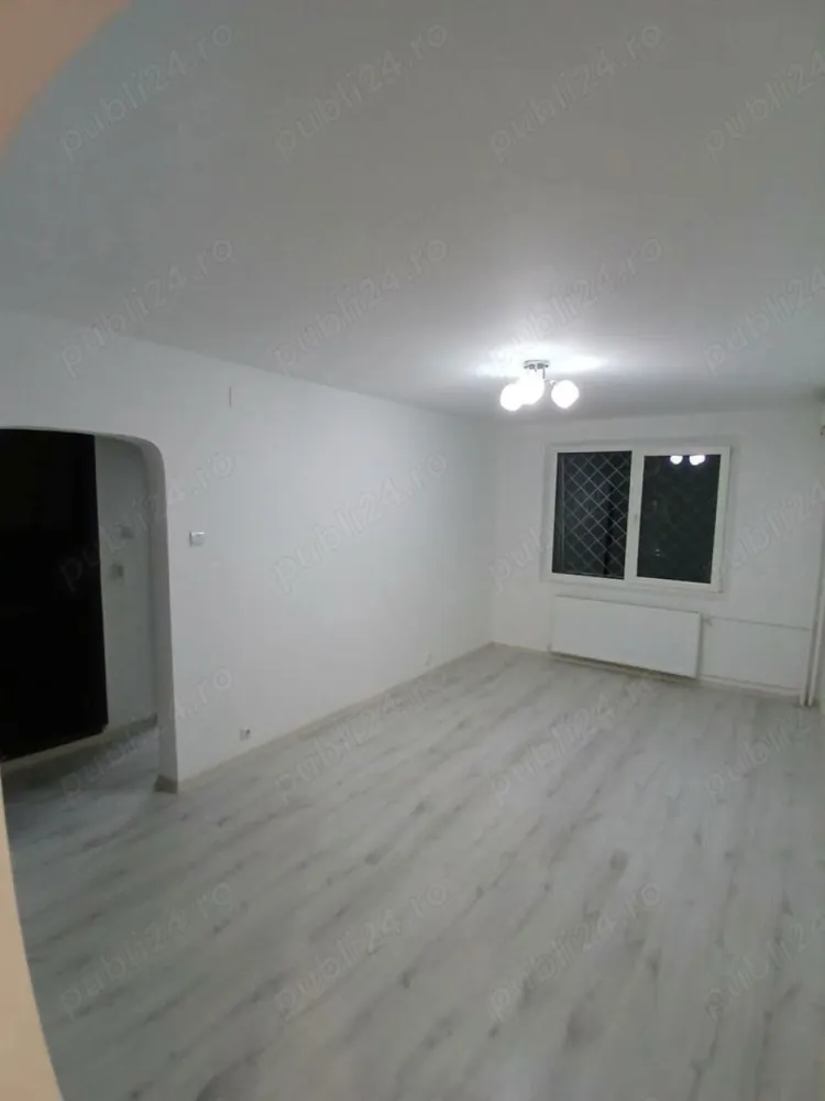 Vand apartamnet - Vand apartament cu 4 camere , 2 bai și o bucătărie , aproape de spitalul Fundeni, aproape de penny