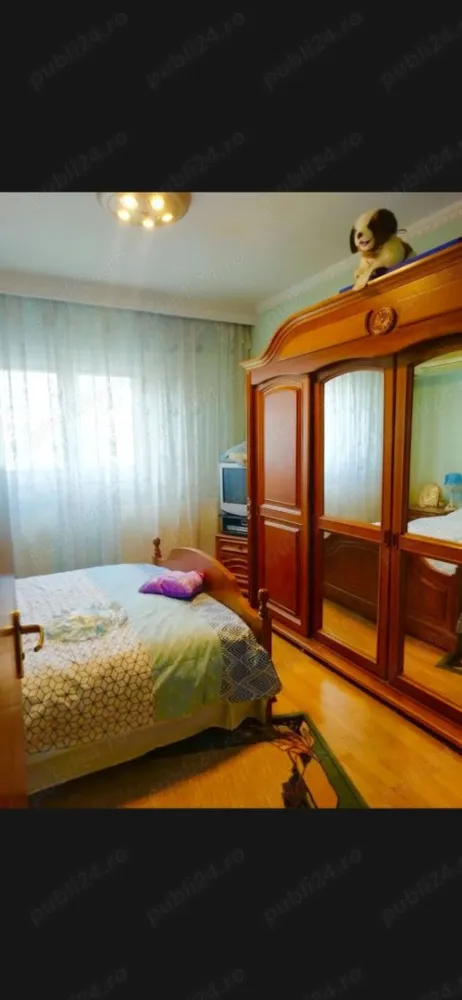 PROPRIETAR,Apartament cu 5 camere decomandat, duplex, et.4 si 5 .Bld. luliu maniu