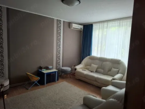 Apartament 4 camere, decomandat, 80.94 mp