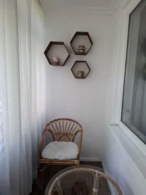 Apartament 4 camere, decomandat, 80.94 mp