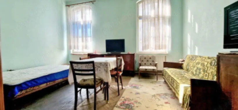 Vânzare apartament cu 4 camere Calea Floreascs