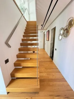 Superb duplex cu 4 camere şi terase mari