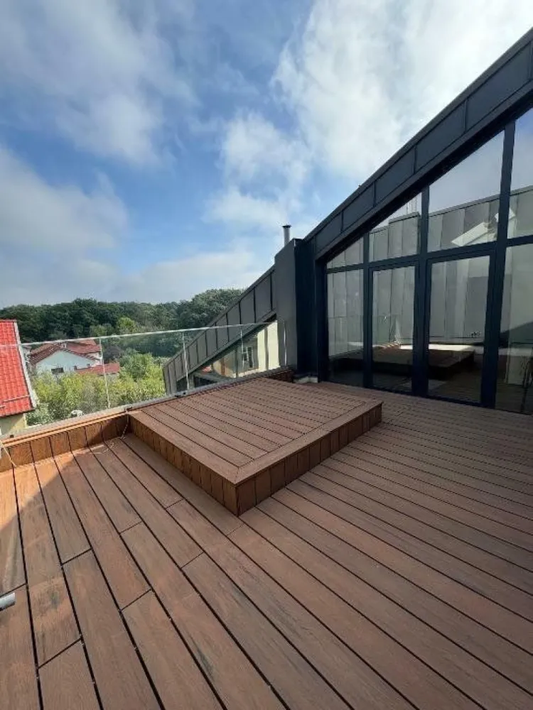 Superb duplex cu 4 camere şi terase mari