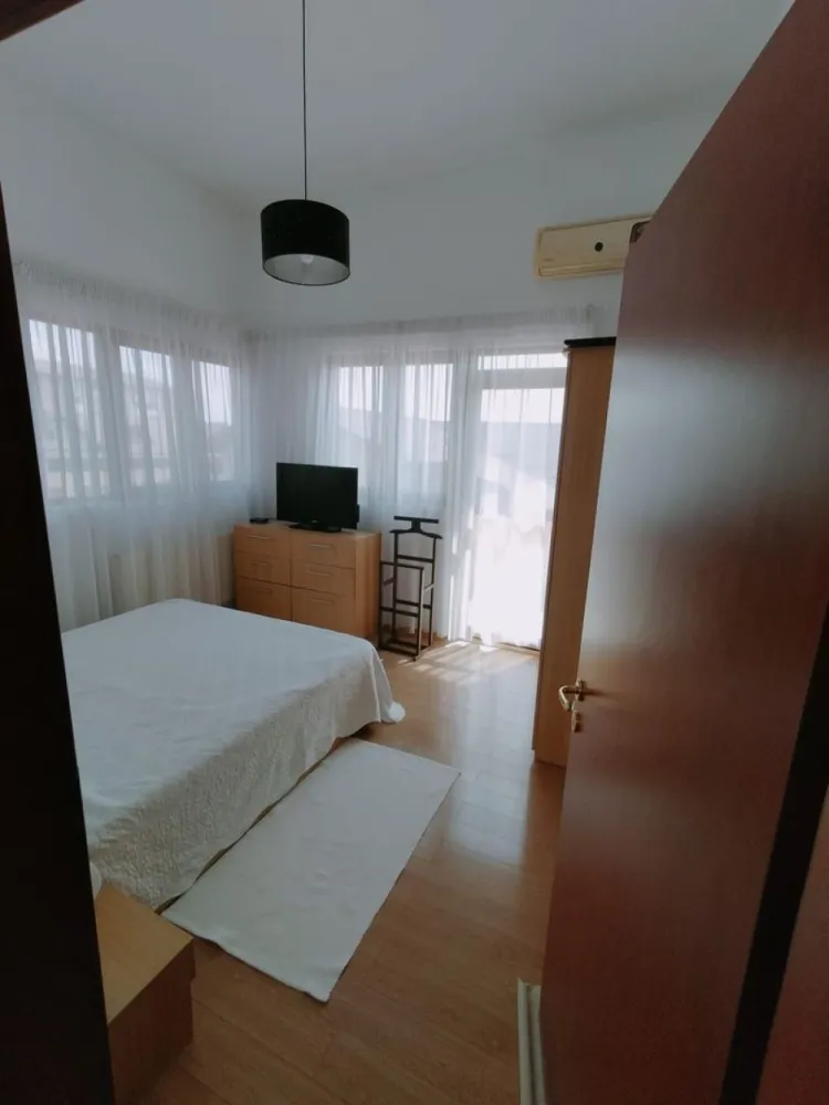 Apartment 4 camere 163 MP penthouse / duplex,