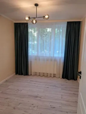 Apartament de vanzare 4 camere, colț Apusului