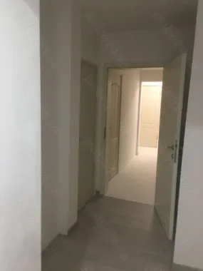 4 camere parter, acces exterior ( sos. Berceni )