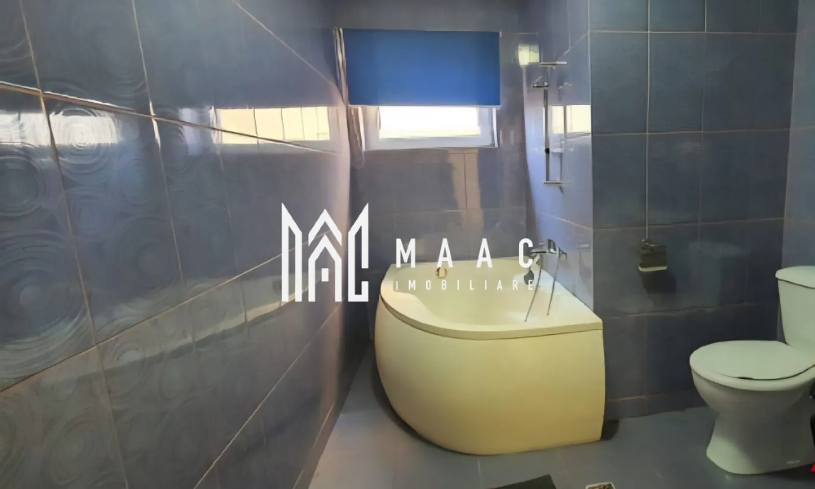 Apartament 3 camere | Decomandat | 3 Balcoane | Zona Strand